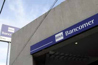 El director general de BBVA México, Eduardo Osuna, consideró necesario que México revierta la tendencia en materia de inversión pública y privada, para impulsar el crecimiento de la economía. (ARCHIVO)
