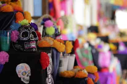 Viajaban después de morir a través de las nueve regiones del inframundo, el Mictlán, una leyenda que representa la base del festejo moderno del Día de Muertos. (EL SIGLO DE TORREÓN)