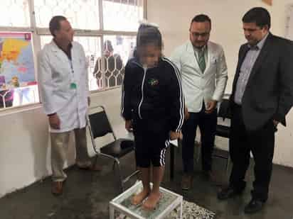 Busca contribuir a la solución de los problemas de salud en escuelas primarias, tales como el sobrepeso, la obesidad, trastornos de aprendizaje y conducta, desnutrición y afectaciones visuales. (EL SIGLO DE TORREÓN)