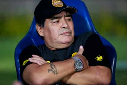 Maradona hizo un gran trabajo con los Dorados de Sinaloa, aunque no los pudo ascender a la Liga MX.(ARCHIVO)