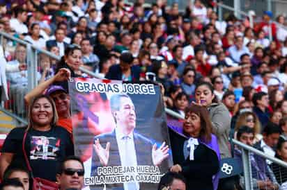 Guillermo el “Tigre” Sepúlveda, Omar Bravo, Ramón Morales y Adolfo Bautista, entre otros, hicieron acto de presencia en la ceremonia luctuosa. (JAM MEDIA)