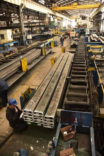 El directivo expresó que ve el 2020 como un año poco menos favorable en cuanto a la demanda de su producción. (EL SIGLO COAHUILA)