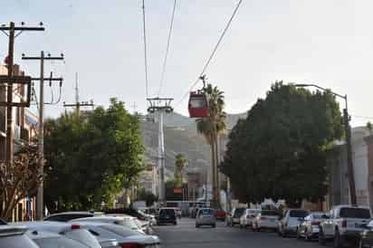 El pasado 7 de diciembre, el Teleférico de Torreón, una de las obras más polémicas, cumplió dos años de iniciar operaciones. (JOEL MENDOZA)