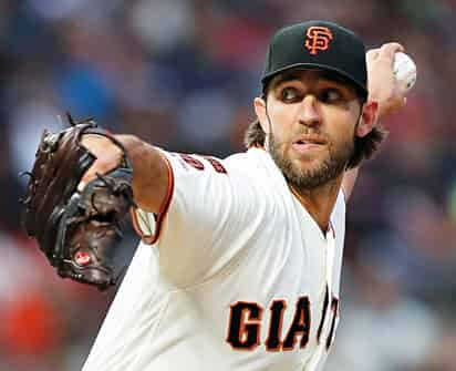 Madison Bumgarner logró un acuerdo por cinco años y 85 millones de dólares con los Diamondbacks de Arizona. (ARCHIVO) 