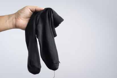 Además de los calcetines, el sujeto pidió fotos de sus pies a los chicos. Imagen ilustrativa extraída de internet.