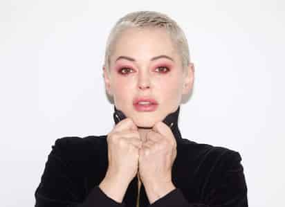 La actriz Rose McGowan respondió a las fuertes críticas que generó un tuit en el que se disculpó ante los iraníes a nombre de Estados Unidos. (INSTAGRAM)