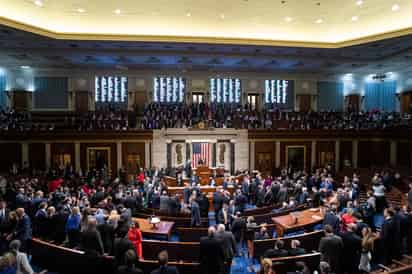 La Cámara de Representantes de Estados Unidos someterá este jueves a votación una resolución para limitar 'las acciones militares' del presidente, Donald Trump, respecto a Irán, tras la operación que mató al comandante iraní Qasem Soleimaní y la consiguiente escalada de tensiones, informó este miércoles su presidenta, Nancy Pelosi. (ARCHIVO)