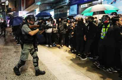 Hong Kong le prohibió la entrada al director de Human Rights Watch. (ARCHIVO) 