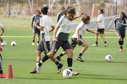 La escuadra azteca cerró ayer su preparación para el duelo ante las canadienses rumbo a Tokio 2020. (ESPECIAL) 