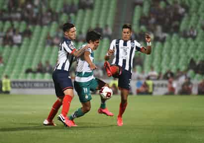 18 partidos consecutivos sin perder tiene Guillermo Almada en la cancha del Estadio Corona. (JESÚS GALINDO)