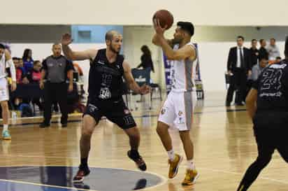 'Nacho' Barrera y compañía tendrán que redoblar esfuerzos para vencer a unos Cerveceros que han sorprendido durante la actual temporada, al colocarse en la tercera posición del standing de la LBE. (ARCHIVO)