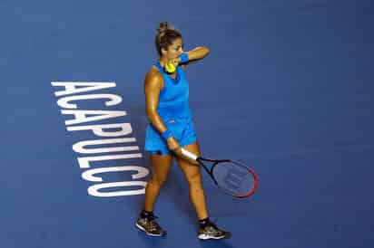 Renata Zarazúa perdió ayer por doble 6-3 ante Leylah Fernández, en la semifinal del Abierto Mexicano 2020. (NOTIMEX)