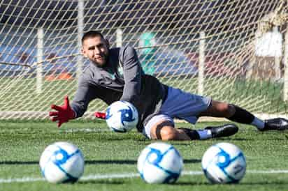 Jonathan Orozco no le recriminó nada al arquero de Tigres, Nahuel Guzmán, por las declaraciones realizadas a inicios de la semana. (ARCHIVO)