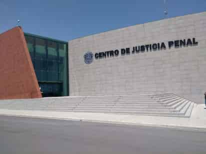 La Fiscalía General de la República (FGR) en Coahuila, obtuvo sentencia del Juez del Centro de Justicia Penal Federal en la entidad, por un delito de Tráfico de Personas. (ARCHIVO)