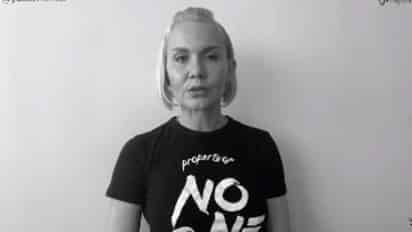 Michelle Vieth compartió un revelador video que forma parte del movimiento Jalo x México, en el que ella y otras celebridades alzan la voz sobre la violencia que han vivido, por lo que la actriz rompió el silencio y entre lágrimas, habla de los abusos, injusticias y amenazas que ha sufrido por parte de algunas exparejas. (ESPECIAL)