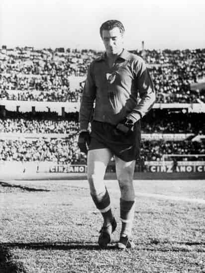 Carrizo se convirtió en una de las leyendas bajo los tres postes del conjunto ríoplatense, donde jugó 520 partidos oficiales. (ARCHIVO) 