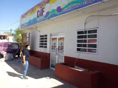 El DIF municipal participa en la contingencia. (EL SIGLO DE TORREÓN) 