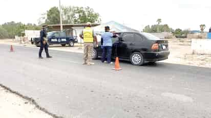 Los filtros sanitarios refuerzan sus acciones para evitar virus. (EL SIGLO DE TORREÓN) 