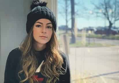 La cantante estadounidense Cady Groves, quien fuera compositora dentro del género country, falleció a los 30 años en Nashville, Tennessee; de acuerdo con su hermano Cody Groves, los forenses no encontraron indicios de suicidio o lesiones, por lo que a falta de mayor información la muerte se dio por 'causas naturales'. (INSTAGRAM)