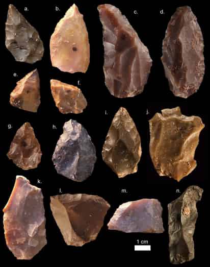 Un equipo internacional de investigadores ha concluido que las modernas herramientas y colgantes descubiertos en Europa, son creaciones de los humanos modernos, los Homo sapiens emigrados de África. (ARCHIVO) 