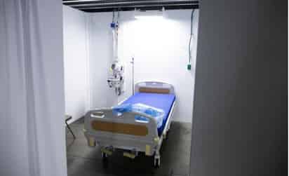 En un ejercicio realizado por El Universal en el simulador de la Condusef, el costo anual de un seguro de gastos médicos mayores para una mujer de 30 años, va de 13 mil 782 pesos con un deducible de 10 mil 500 pesos, con una suma asegurada con cobertura básica de 40 millones de pesos.
(ARCHIVO)