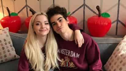 La actriz estadounidense Dove Cameron se une a la Fundación Cameron Boyce, que ha decidido homenajear al fallecido actor, Cameron Boyce, con una campaña que apoya la investigación de la epilepsia y la lucha contra la violencia armada. (ESPECIAL)
