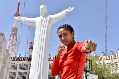 La 'Cobrita' Luna, tuvo ayer una intensa jornada de preparación, al ascender hasta el santuario del Cristo de las Noas.