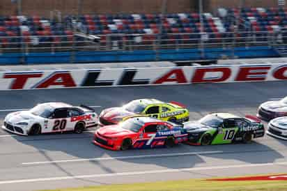 La carrera programada para el 19 de julio en el autódromo Texas Motor Speedway, tiene previsto abrir sus gradas. (AP)