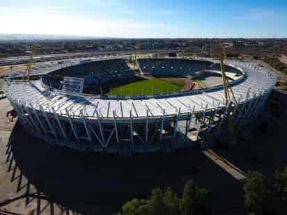 Pese a la incertidumbre sobre la fecha del reinicio de los torneos continentales en Sudamérica por el coronavirus, el gobierno provincial de Córdoba anunció las reformas del estadio Mario Alberto Kempes, que fue designado para ser el escenario de la final de la Copa Sudamericana. (ARCHIVO)