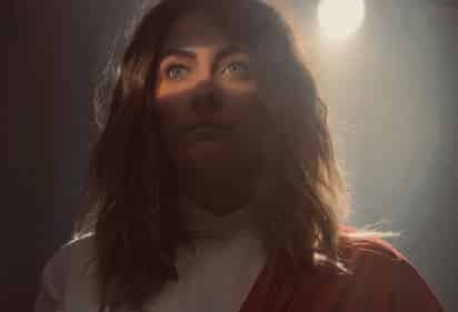 Una campaña en internet ha reunido más de 270,000 firmas que piden la censura de la película Habit en la que Paris Jackson, hija del músico Michael Jackson, interpreta a Jesús de Nazaret caracterizado como un personaje femenino. (ESPECIAL) 
