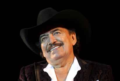 Joan Sebastian, es recordado hoy 13 de julio a cinco años de su fallecimiento, fecha en la que además se marca el lanzamiento de un nuevo álbum con temas inéditos. (ARCHIVO)
