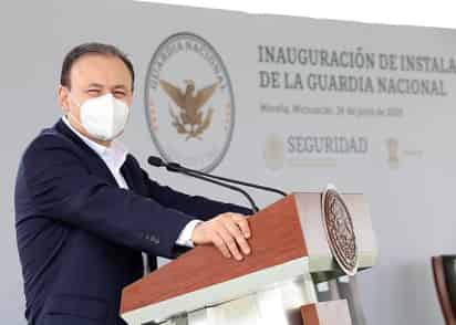 El permiso le fue concedido a Durazo justo cuando el presidente López Obrador sostendrá reuniones de seguridad en estados con altos índices de violencia como Guanajuato, Jalisco y Colima. (ARCHIVO)