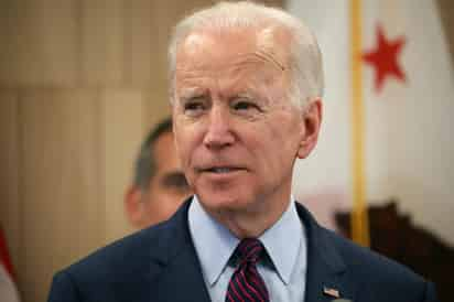 En los cuatro meses desde que Joe Biden alcanzó la nominación demócrata como candidato a la Casa Blanca, se ha centrado en consolidar las facciones divergentes y a menudo beligerantes del partido. Al acercarse el cierre de campaña, ese esfuerzo se ampliará para incluir a los republicanos descontentos con el presidente Donald Trump. (ARCHIVO) 