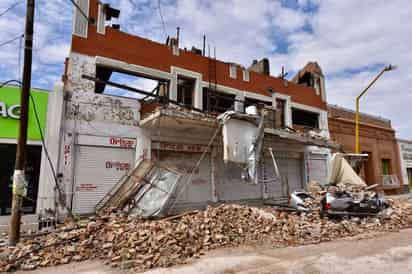 La tromba registrada el miércoles por la noche en San Pedro dejó un muerto y cuantiosos daños materiales.