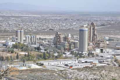 Cemex registró una pérdida neta de 2 millones de dólares en el primer semestre de 2020. (EL SIGLO DE TORREÓN) 