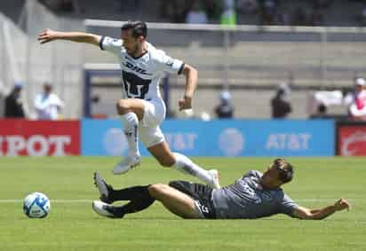 Luis Quintana, defensor universitario, señaló que el estratega español dejó mucho en el grupo y en lo individual; sin embargo, ya trabajan al 100 con Andrés Lillini, técnico interino de los auriazules. (ARCHIVO)