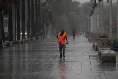 La temporada de huracanes del Atlántico 2020, sumida en medio de la pandemia de la COVID-19, hace historia con la posibilidad de 25 tormentas con nombre. (ARCHIVO) 