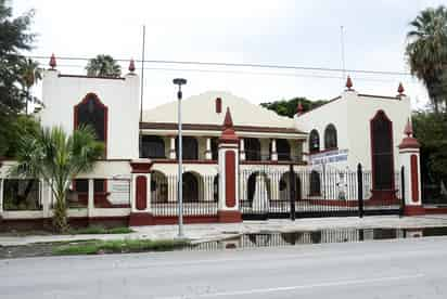 Tras el anuncio del cierre de la escuela secundaria Juan de la Cruz Borrego, pretenden reubicar al personal docente y de apoyo. (EL SIGLO DE TORREÓN)