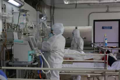 América también lidera la lista de regiones con más contagios, acercándose a los 11 millones. (ARCHIVO)