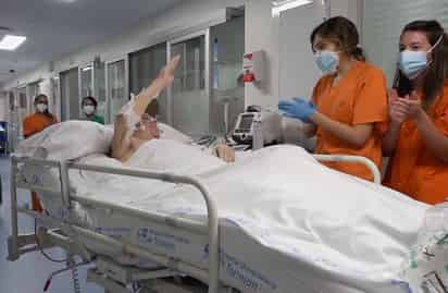 Un hombre de 77 años ingresado en el hospital madrileño Gregorio Marañón es el paciente de COVID-19 que más tiempo ha permanecido en una unidad de cuidados intensivos (uci) en España, 144 días. (EFE)