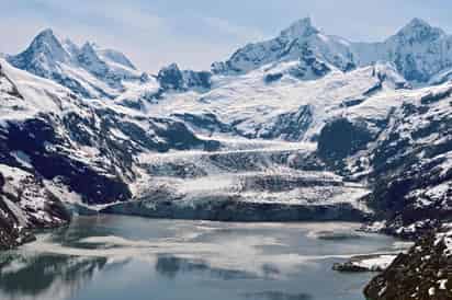 El Gobierno del presidente de EUA, Donald Trump, aprobó este lunes un plan para abrir el Refugio Nacional de Vida Silvestre del Ártico, en Alaska, a la exploración y explotación de petróleo. (ARCHIVO) 