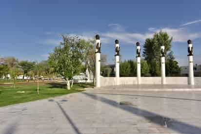 La obra se ejecutó dentro de la Plaza de la Tortuga y supone además una plazoleta amplia para realizar eventos formales.