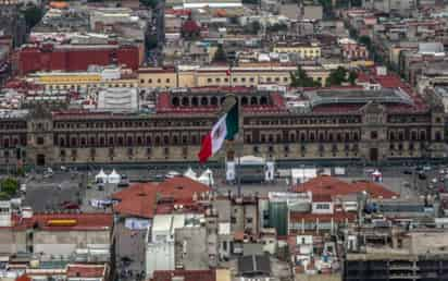 En el Ranking que dio a conocer hoy el Centro de Competitividad Mundial del IMD se explicó que en los subfactores de Conocimiento en los que tiene México mejor desempeño son en concentración de científicos y talento, mientras que tiene severas deficiencias en entrenamiento, capacitación y educación, ya que está en el sitio 57, es decir, 6 lugares antes del peor.
(ARCHIVO)