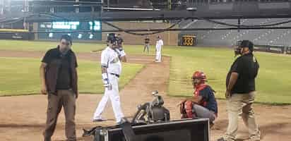Memorable. Los Dos Carnales grabaron el video del tema Home Run en el Estadio Revolución de Torreón. (EL SIGLO DE TORREÓN)