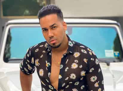 El cantautor y productor estadounidense Romeo Santos recibirá el premio 'Billboard Top Latin Álbum de la Década' por su producción discográfica Fórmula: Vol.2, anunciaron este jueves Telemundo y la organización Billboard. (INSTAGRAM) 
