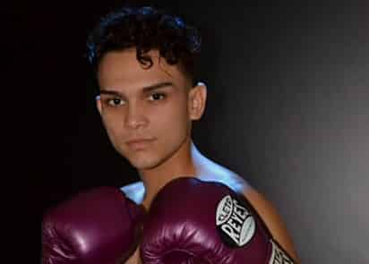 El talentoso boxeador mochitense Rosario 'Pinocho' Sánchez, se alista a marchas forzadas para volver al ring el próximo sábado 31 de octubre en Cancún, Quintana Roo, donde se jugará el invicto ante el experimentado campechano Miguel 'Demoledor' Tiqué en la división de los Plumas. (ARCHIVO)