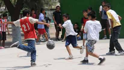 A partir del próximo domingo 25 de octubre del año en curso, se reanudarán las actividades deportivas que se realizan al aire libre. 