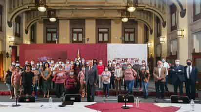 Hace dos días, por indicaciones del equipo del equipo de Presidencia que coordina el evento, les dio a conocer que el citado encuentro será únicamente con las viudas, por lo que se les negará el acceso a los familiares que se acreditaron. (ARCHIVO)