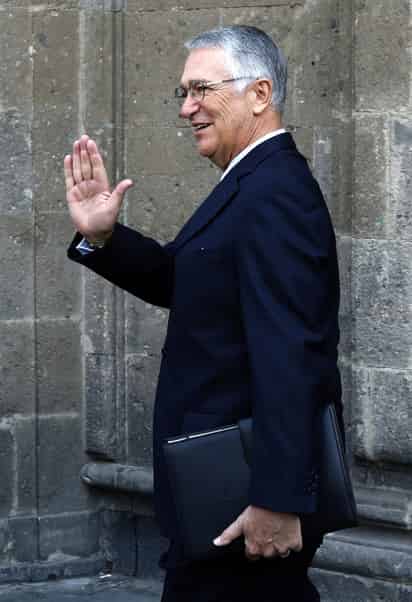El millonario Ricardo Salinas Pliego anunció que dará un millón de pesos en Twitter.