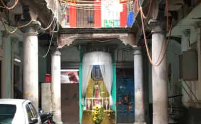 En la habitación seis de la vecindad marcada con el número 86 de la calle República de Cuba, en el Centro Histórico de la capital mexicana es el lugar en donde los niños Yair y Héctor fueron torturados y descuartizados.
(EL UNIVERSAL)